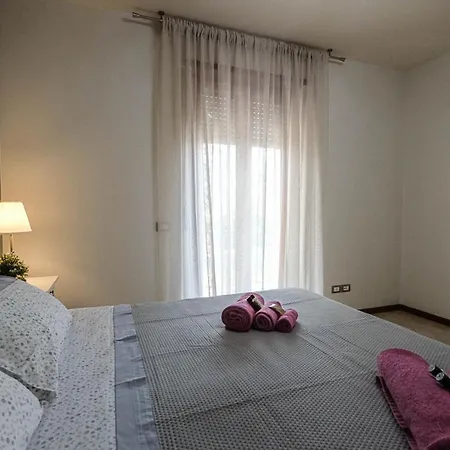 Nadia House Sommacampagna Verona Ganfardine