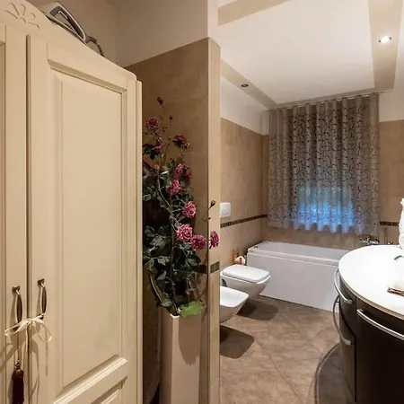 Апартаменты Nadia House Sommacampagna Verona Ganfardine